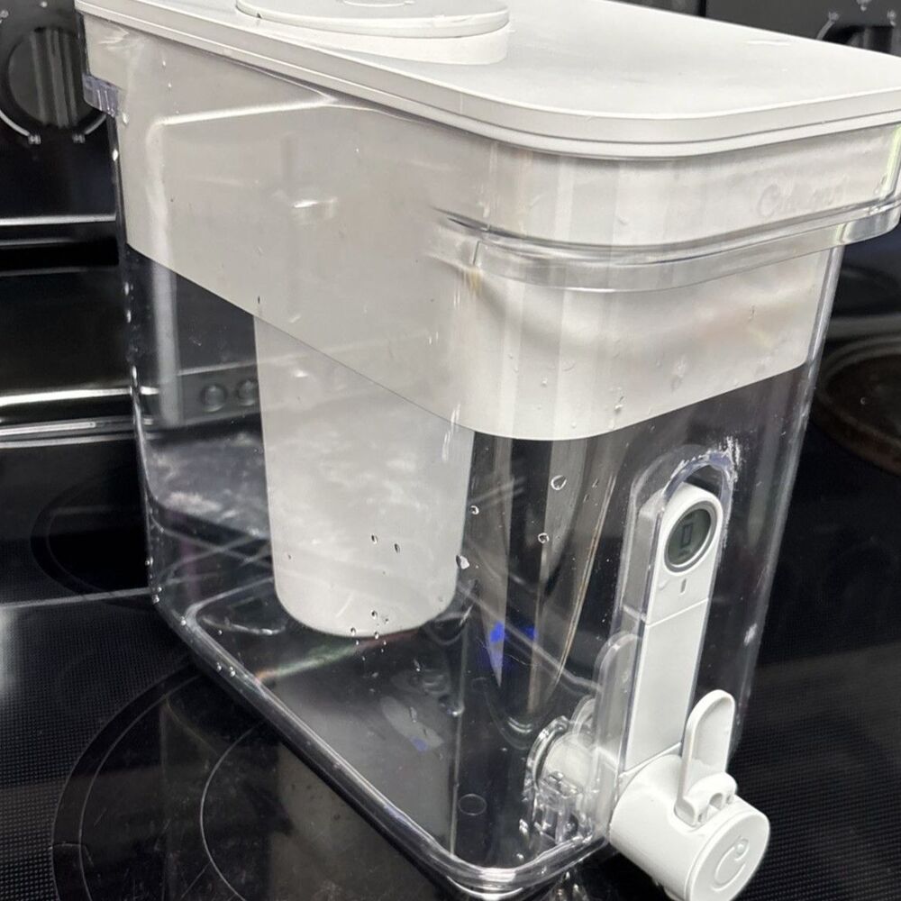 Culligan 32 Cup Zero Water Pitcher Dispenser